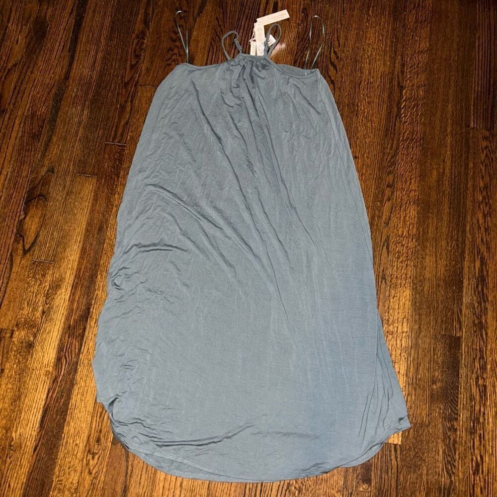 New Gentle Fawn Dress - Picture 3 of 5